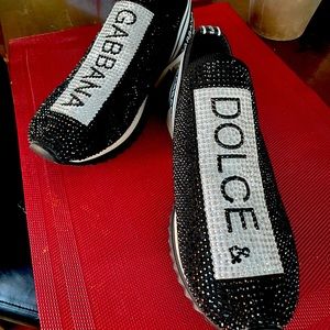 1:1 REPLICA The iconic Sorrento slip-on sneakers